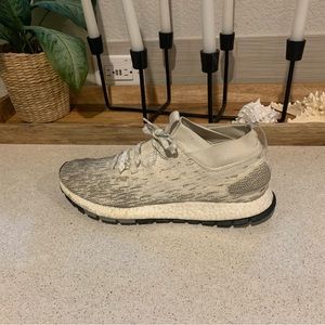 Adidas casual/running shoes US size 11.5